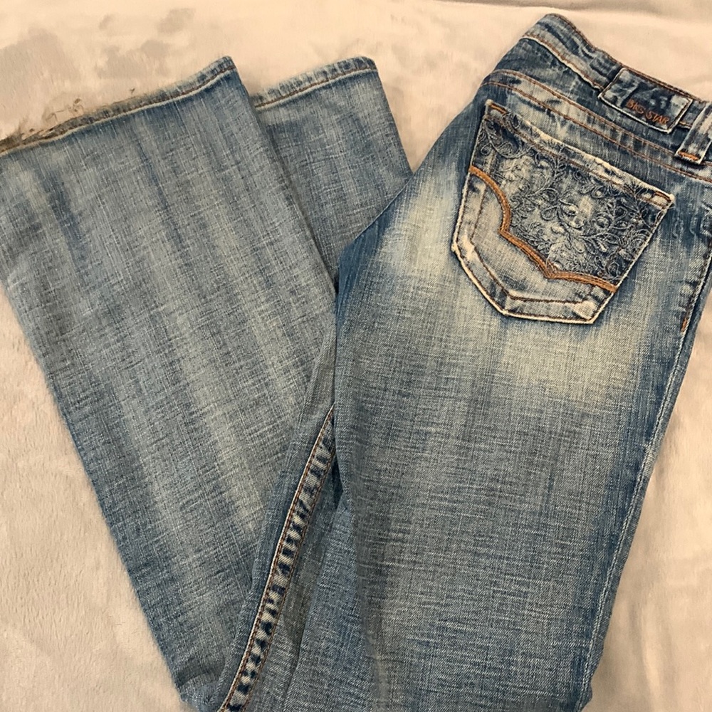 Big star size 28 jeans flare.